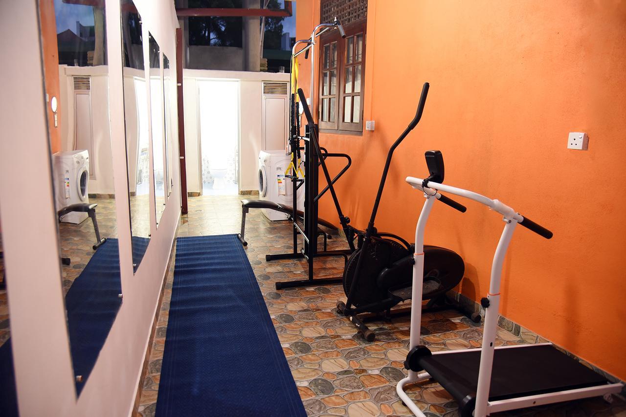 One And Only Apartment Negombo Exterior photo