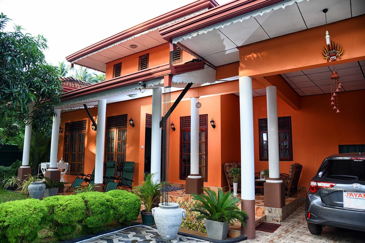 One And Only Apartment Negombo Exterior photo